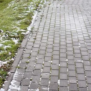 Монтаж обогрева тротуара 